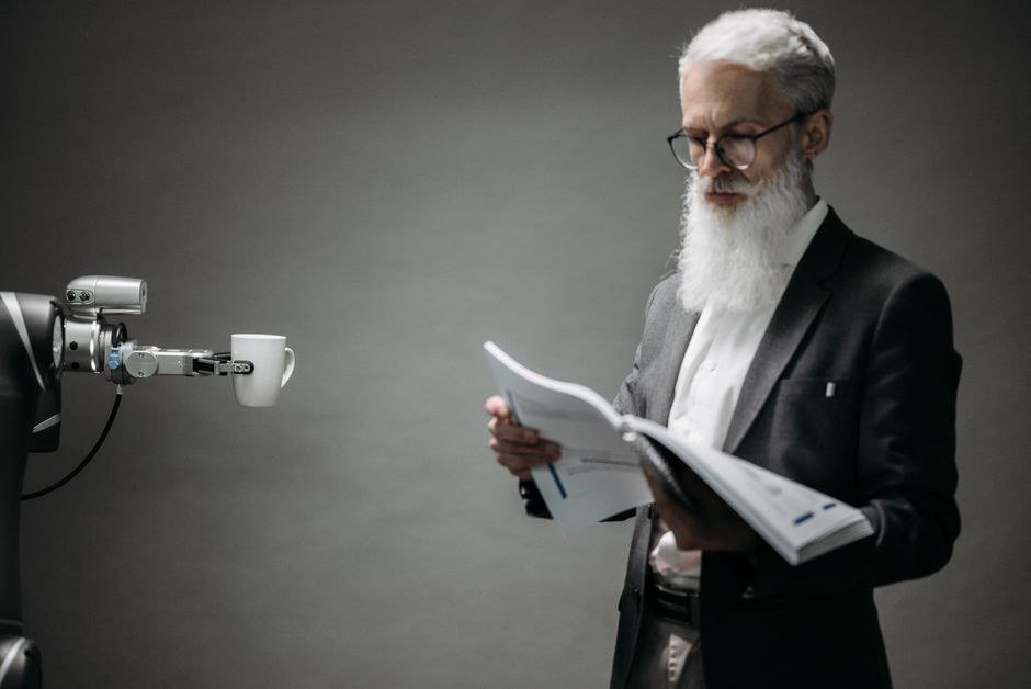AI tự động hóa công việc văn phòng: IT manager triển khai thế nào? AI tự động hóa công việc văn phòng: IT manager triển khai thế nào?