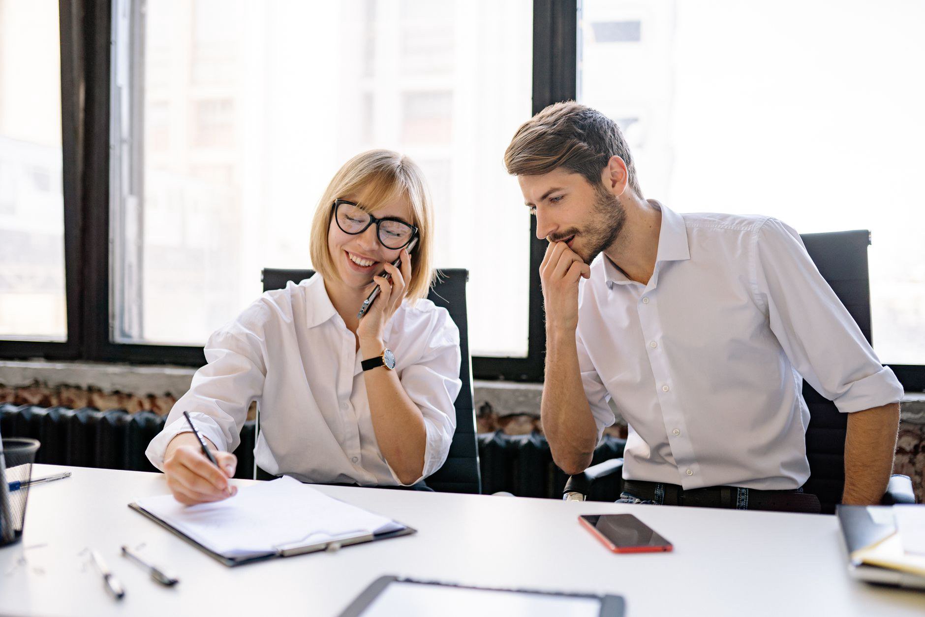 Áo sơ mi đồng phục giúp đội sale công ty IT chuyên nghiệp, dễ nhận diện hơn Áo sơ mi đồng phục giúp đội sale công ty IT chuyên nghiệp, dễ nhận diện hơn